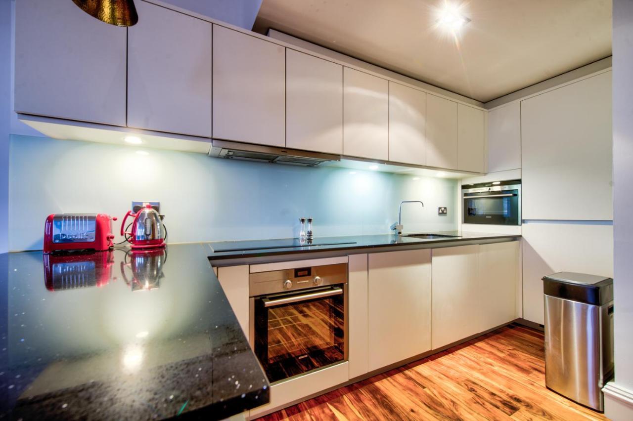 Sumptuous 2Br Apt Next To Edinburgh Castle! Exterior foto